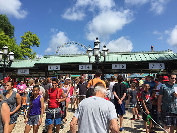 The entry process at Six Flags St. Louis involves a complex queue.