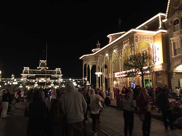 A holiday weekend can bring large crowds to Walt Disney World.