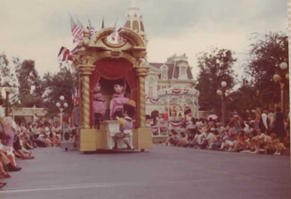 Saloon float in America on Parade at Disney World