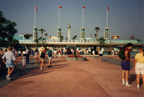 Entrance-Disney-MGM-Studios-1989.jpg