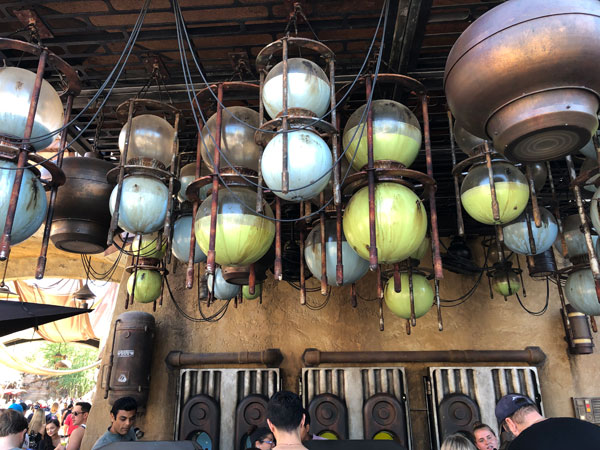 The blue and green milk at Galaxy's Edge have received mixed reviews, but the stand has a nice look to it.