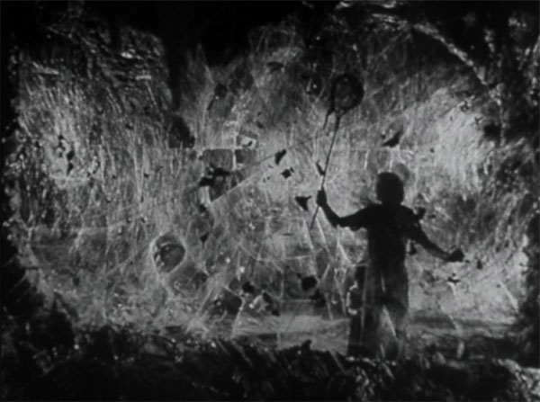 The spider web scene is one of the more notable ones from the 1940 film, but that may not be a good thing.